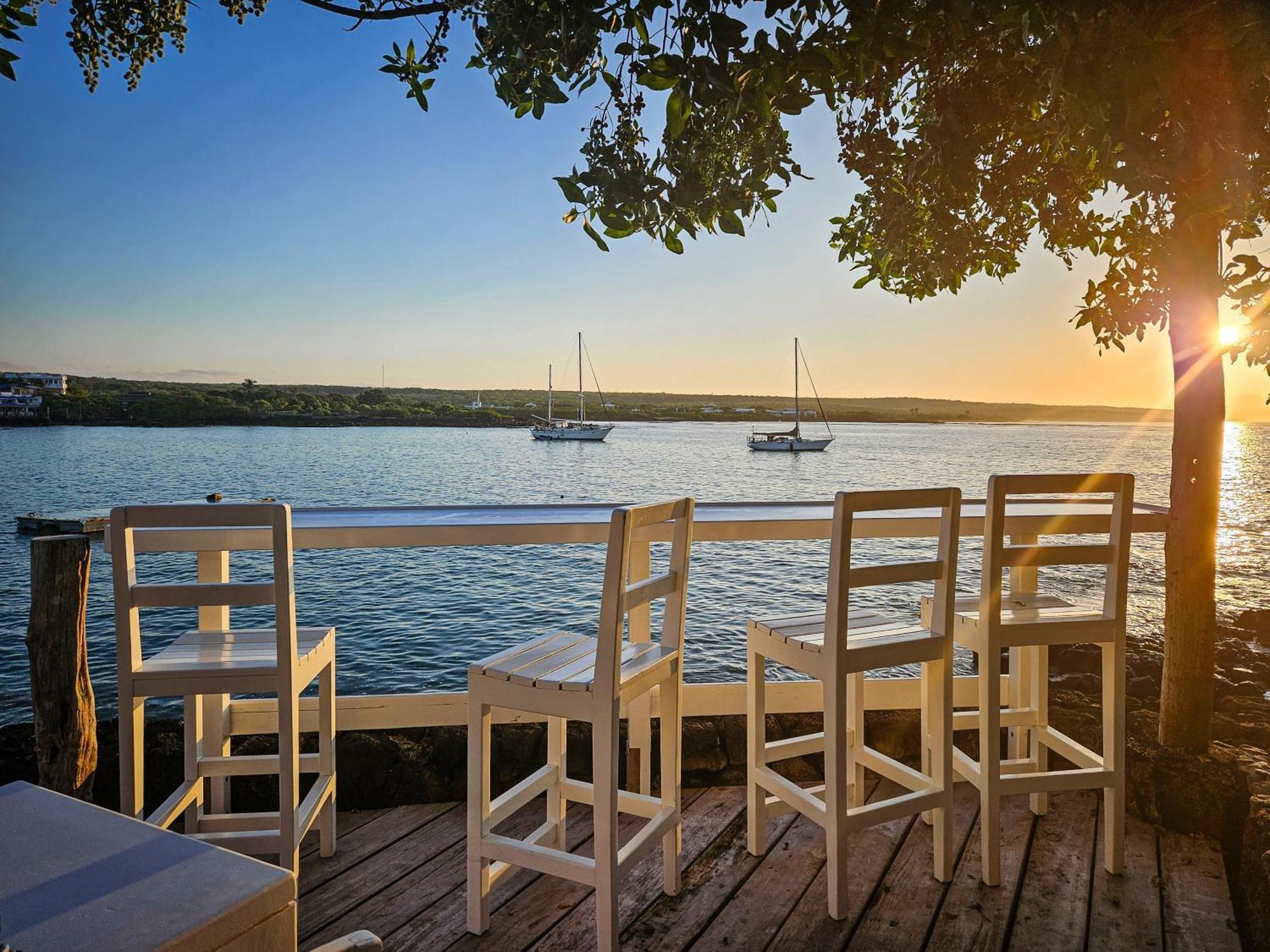 Hotel Cucuve Puerto Ayora  Kültér fotó